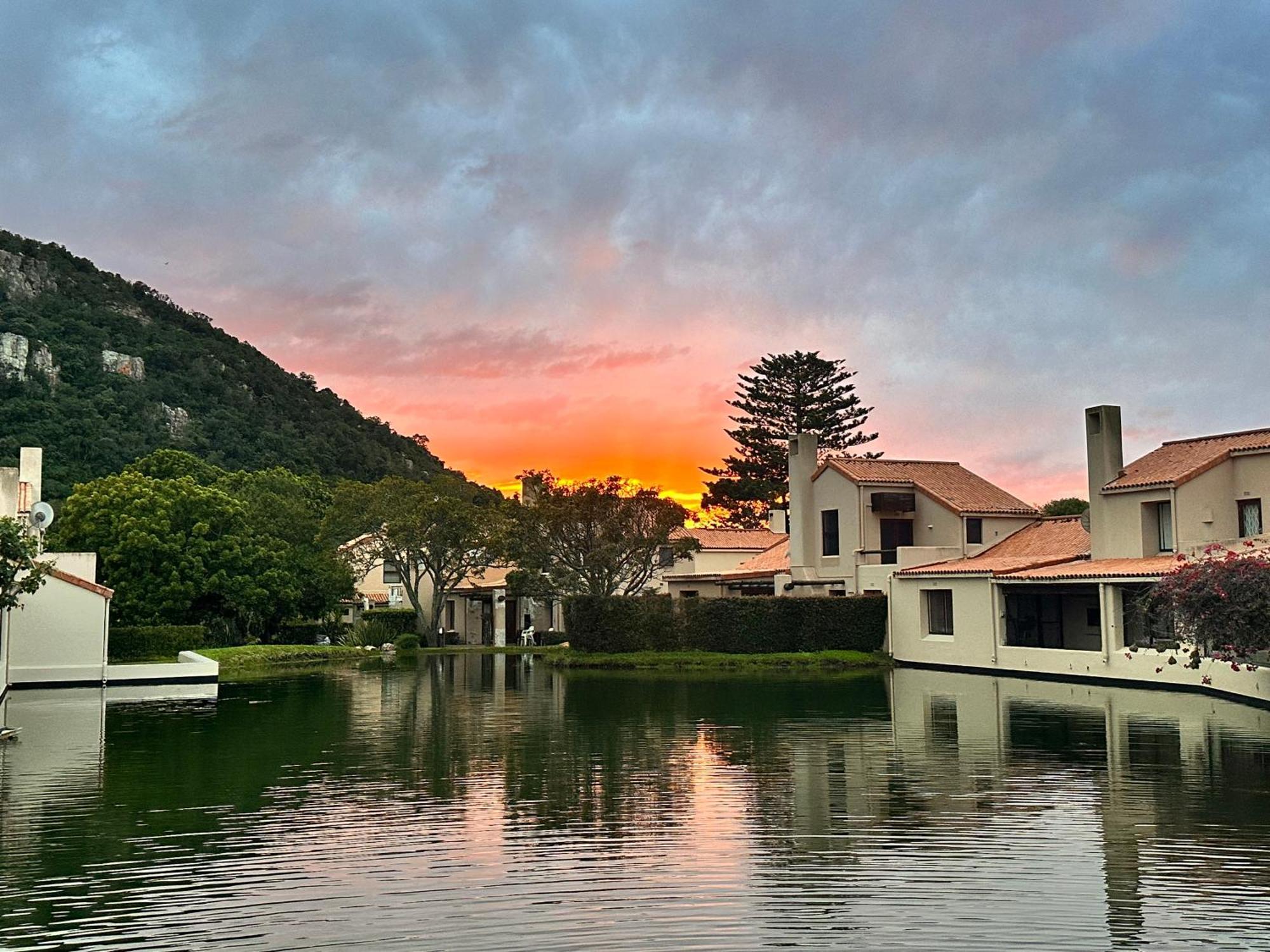 Beau Rivage Unit 9 Apartman Plettenberg Bay Kültér fotó